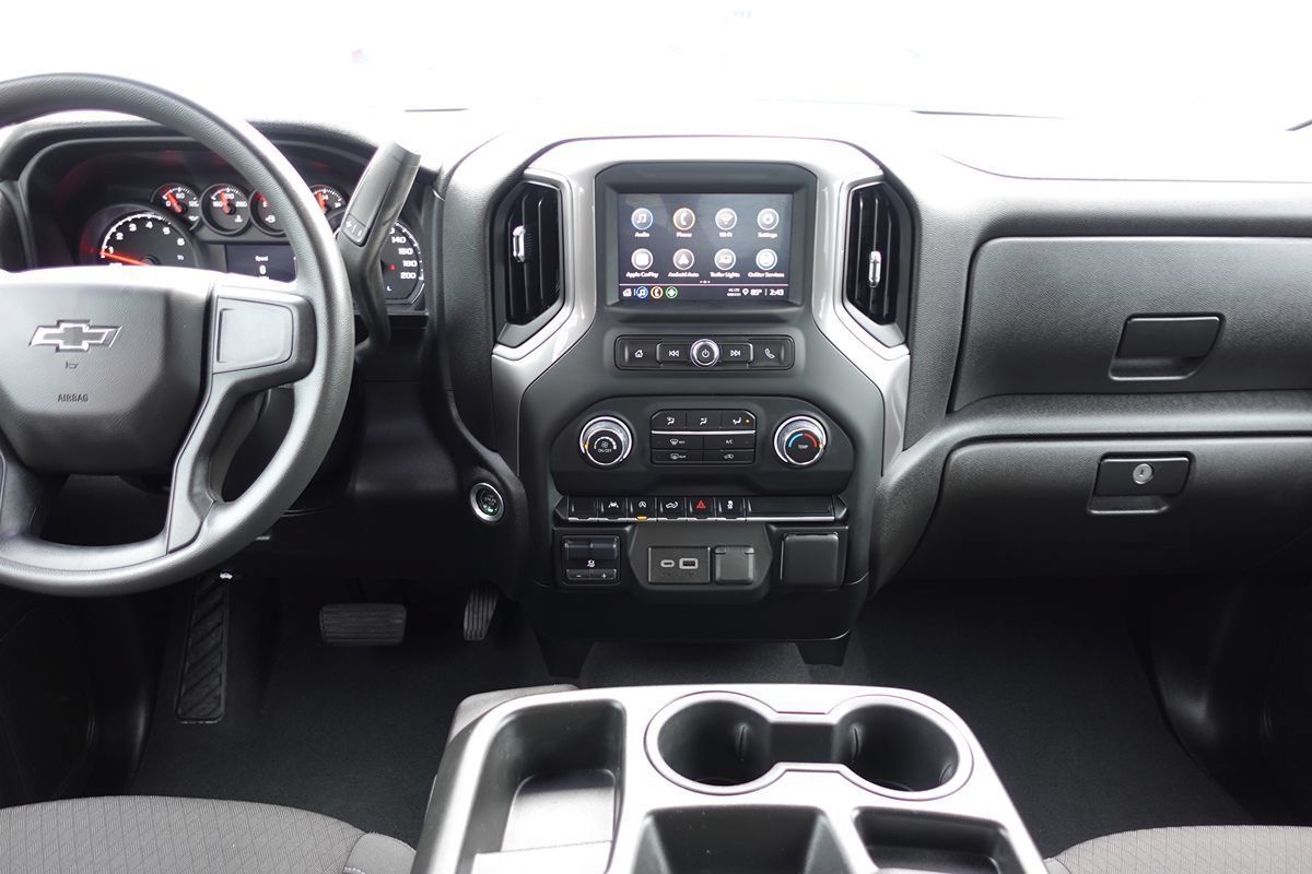 Used 2024 Chevrolet Silverado 1500 Custom w/ Dark Appearance Package AWD/4WD image 42