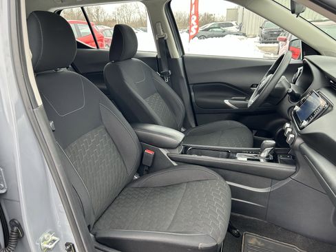 Used 2023 Nissan Kicks SV image 24