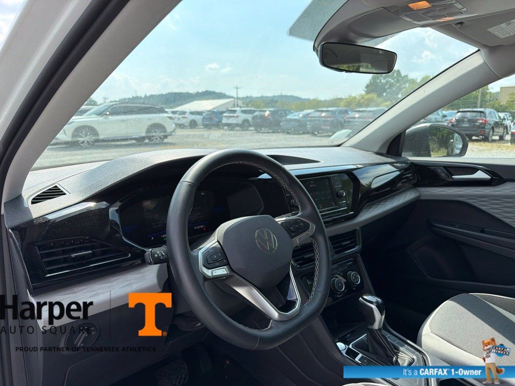 Used 2024 Volkswagen Taos S FWD image 14