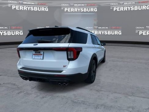 Used 2025 Ford Explorer ST AWD/4WD image 7