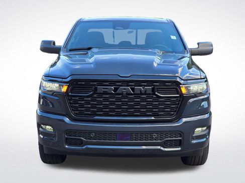 New 2026 RAM 1500 Express AWD/4WD image 15