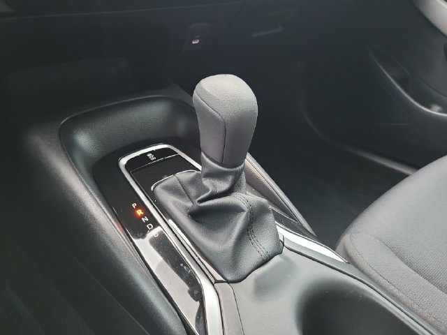 Used 2026 Toyota Corolla LE FWD image 21