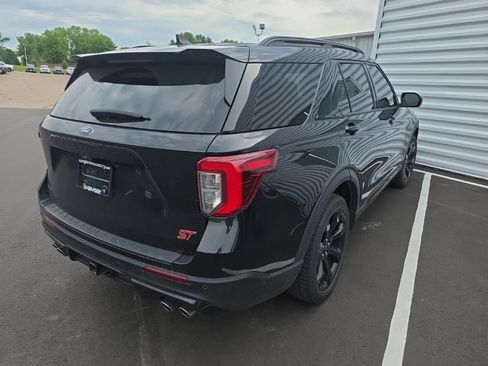 Used 2021 Ford Explorer ST w/ Equipment Group 401A AWD/4WD image 3