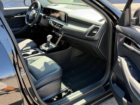 Used 2024 Kia Seltos SX w/ SX Sunroof Package AWD/4WD image 22