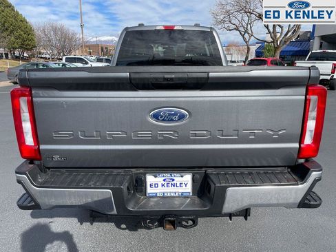 Used 2024 Ford F250 XLT image 25