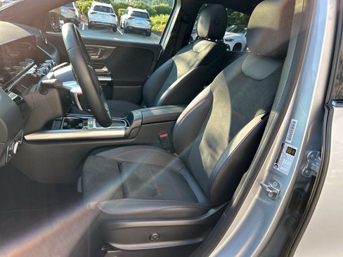 Certified 2025 Mercedes-Benz GLA 250 image 21