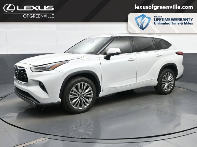 Used 2022 Toyota Highlander Platinum FWD image 4