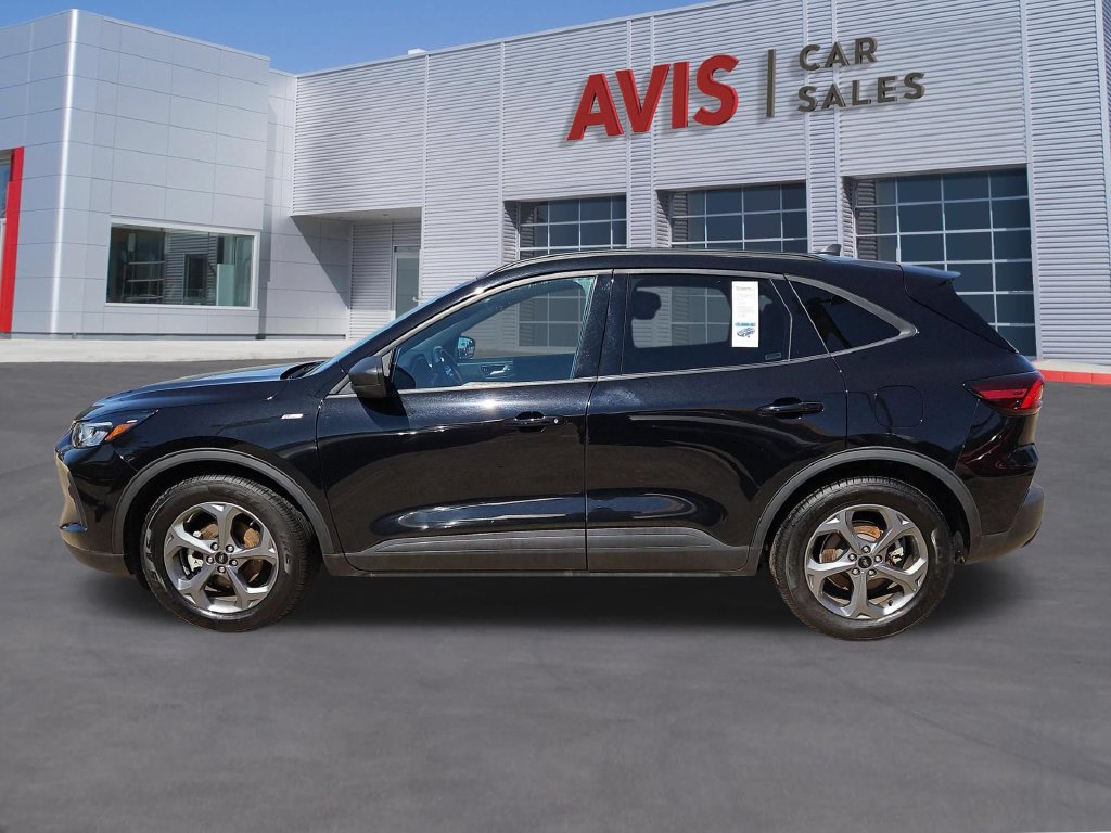 Used 2025 Ford Escape ST-Line FWD image 8