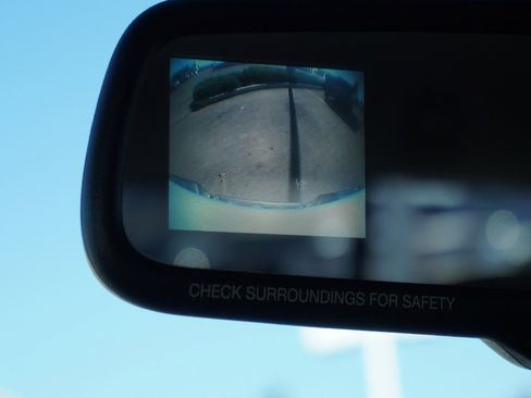 Used 2011 Toyota Tacoma Base w/ SR5 Pkg #2 w/JBL Audio image 23