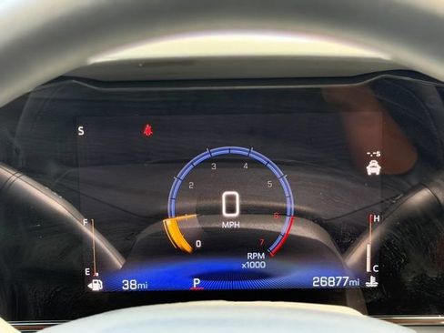 Used 2025 Chevrolet Trax LT FWD image 20