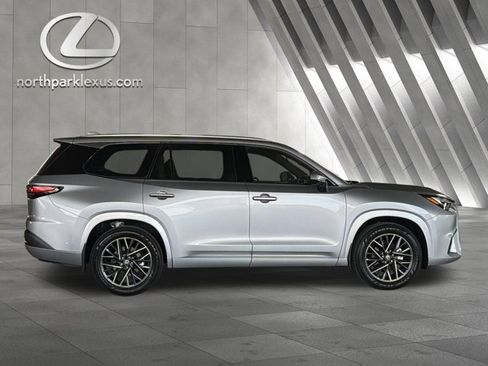 Certified 2026 Lexus TX 350 AWD w/ Technology Package image 4