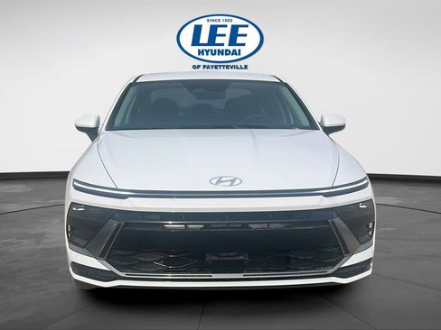New 2026 Hyundai Sonata SEL image 2