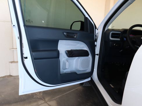 New 2026 Ford Maverick XLT image 31