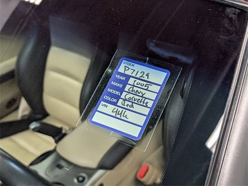 Used 2005 Chevrolet Corvette Coupe w/ Preferred Equipment Group image 34