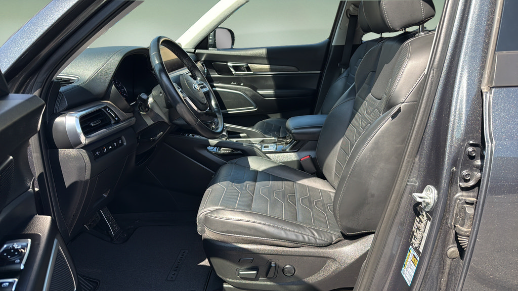 Used 2021 Kia Telluride SX w/ SX Prestige Package AWD/4WD image 11
