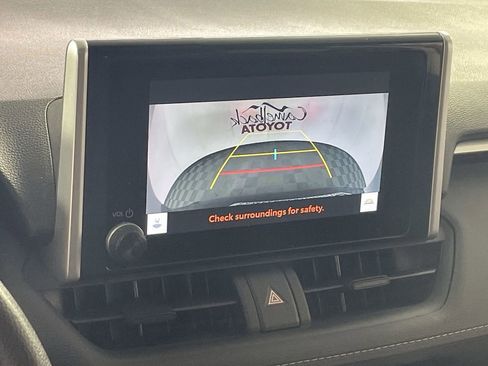 Used 2024 Toyota RAV4 LE image 16