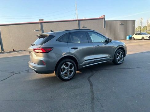Used 2024 Ford Escape ST-Line AWD/4WD image 8