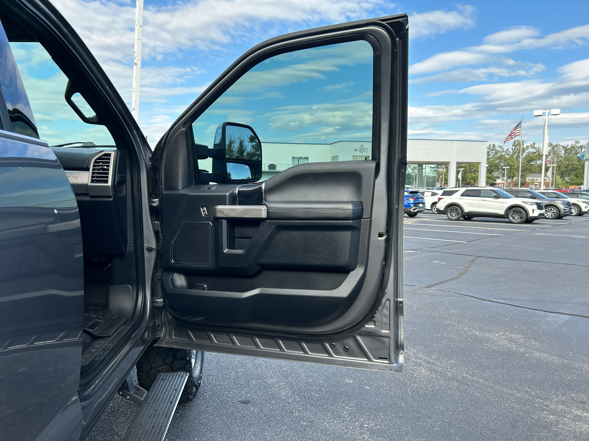 Certified 2021 Ford F250 Platinum AWD/4WD image 19