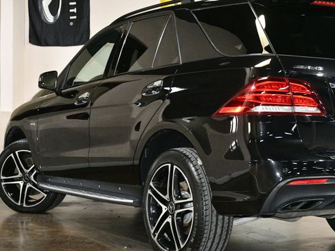 Used 2018 Mercedes-Benz GLE 43 AMG 4MATIC image 55