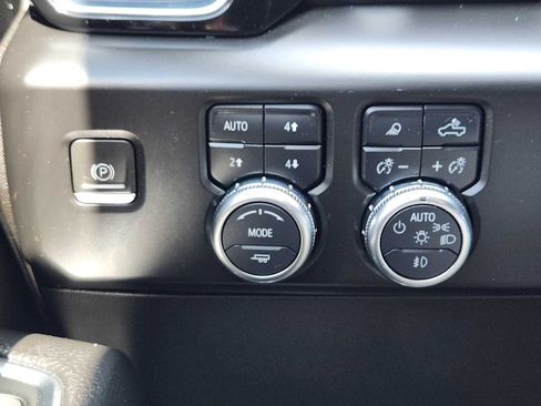 Used 2023 GMC Sierra 1500 Denali w/ Denali Reserve Package AWD/4WD image 26