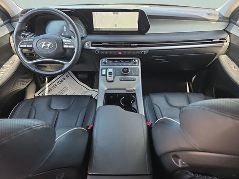 Used 2023 Hyundai Palisade SEL image 17