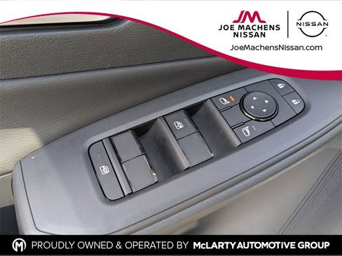 New 2026 Nissan Sentra SV image 17