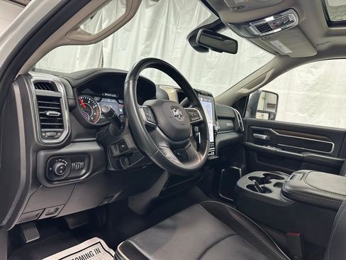 Used 2024 RAM 2500 Laramie image 15