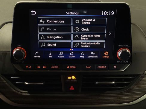 Used 2019 Nissan Altima 2.5 Platinum FWD image 25