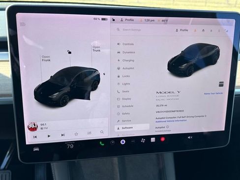 Used 2021 Tesla Model Y Long Range image 26