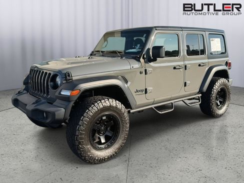 Used 2021 Jeep Wrangler Unlimited Sport AWD/4WD image 2