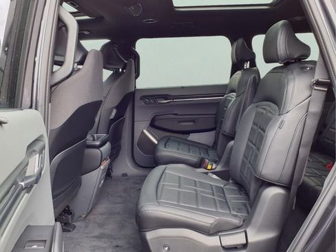 New 2026 Kia EV9 Land image 20