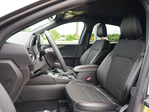 Used 2024 Ford Escape ST-Line w/ Tech Pack #1 AWD/4WD image 14