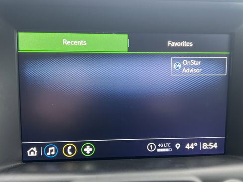 Used 2023 GMC Terrain SLT image 24