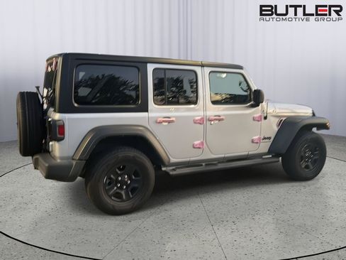 Used 2023 Jeep Wrangler Unlimited Sport AWD/4WD image 7