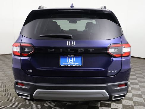 Used 2023 Honda Pilot Elite image 17
