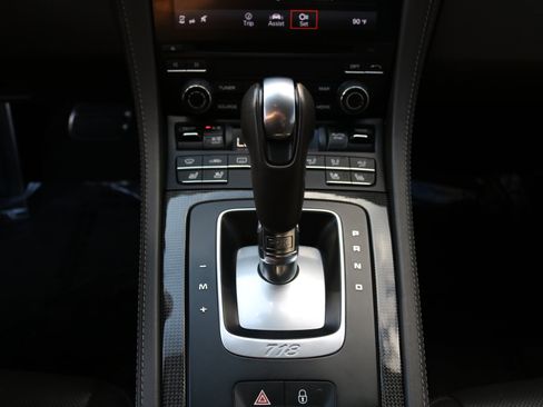 Used 2018 Porsche 718 Cayman S image 29