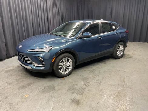 New 2026 Buick Envista Preferred w/ Convenience I Package FWD image 2