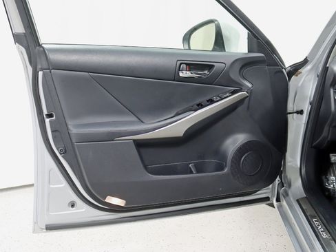 Used 2015 Lexus IS 250 AWD w/ Navigation System Package image 30