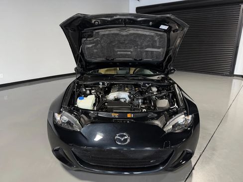 Used 2016 MAZDA MX-5 Miata Grand Touring RWD image 7