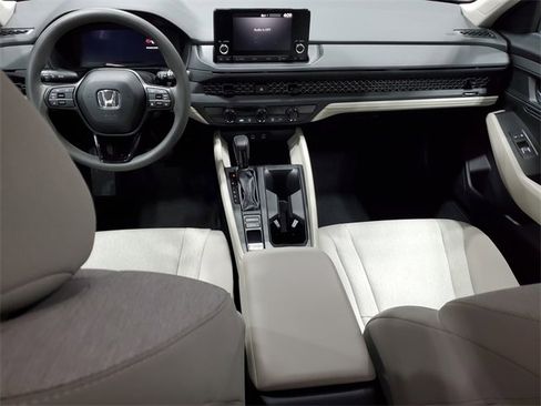 Used 2023 Honda Accord LX image 20