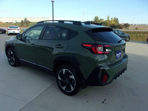 Used 2024 Subaru Crosstrek 2.5i Limited image 2