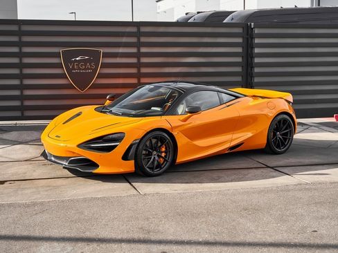 Used 2018 McLaren 720S Performance image 6