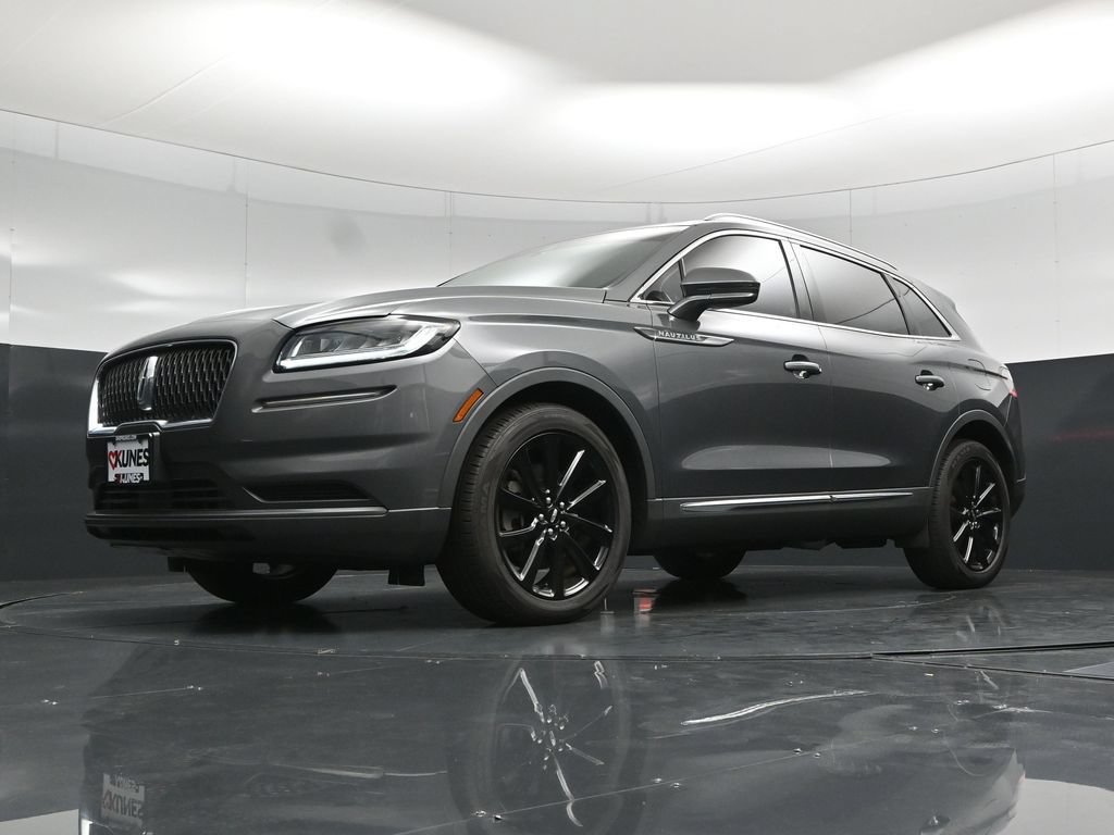 Used 2022 Lincoln Nautilus Reserve w/ Monochromatic Package AWD/4WD image 57