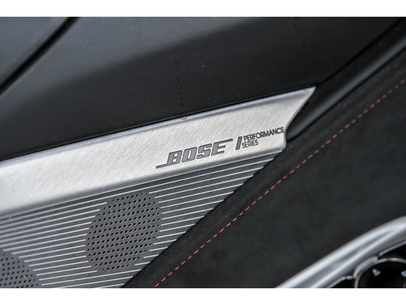 Used 2024 Chevrolet Corvette Stingray Premium Conv w/ 3LT RWD image 11