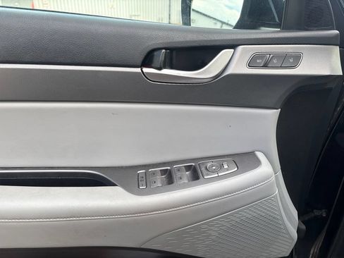 Used 2022 Hyundai Palisade SEL w/ Premium Package FWD image 7