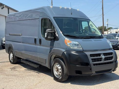 Used 2018 RAM ProMaster 2500 FWD image 8