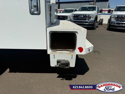 Used 2024 Ford F550 2WD SuperCab Super Duty image 16