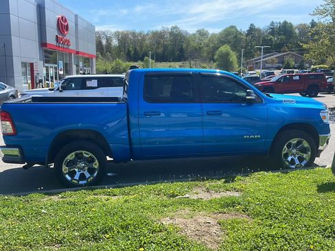 Used 2022 RAM 1500 Big Horn AWD/4WD image 8