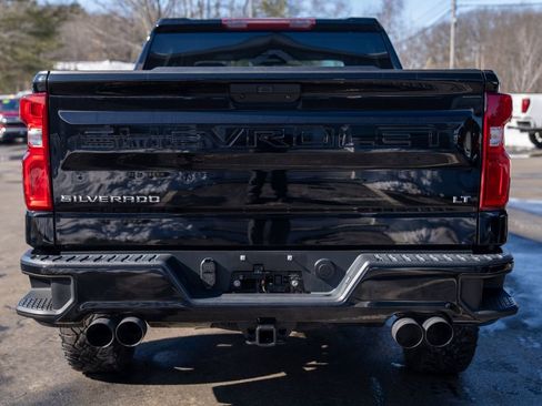 Used 2022 Chevrolet Silverado 1500 LT Trail Boss w/ Bed Protection Package image 5