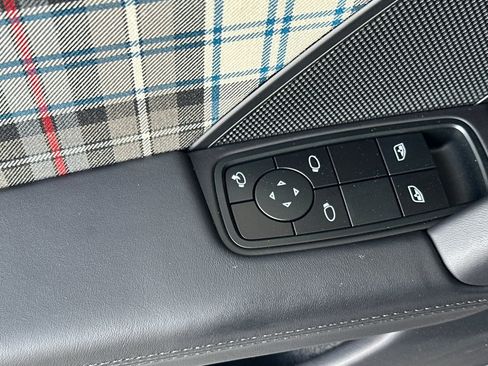 Used 2025 Porsche 911 Turbo image 13